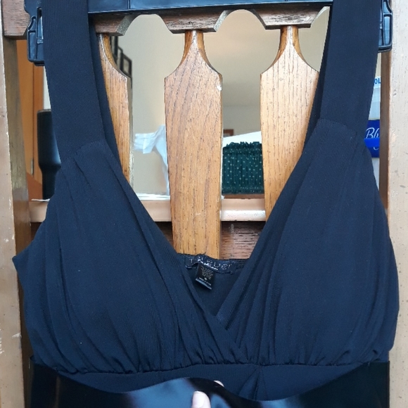 Dress - Picture 2 of 4